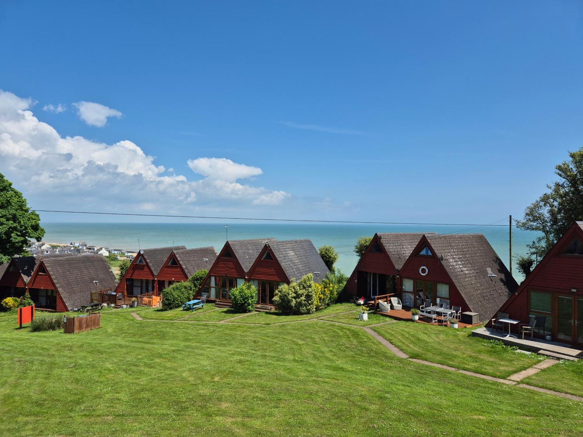 Wow! Amazing Sea Views At Coastal Chalet In Kingsdown Park With Pool No 40 Villa Ngoại thất bức ảnh